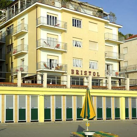 Hotel Bristol ライグエーリア エクステリア 写真