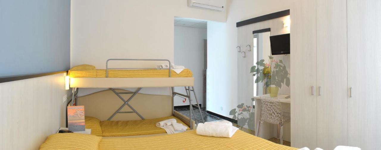 Hotel Bristol ライグエーリア エクステリア 写真